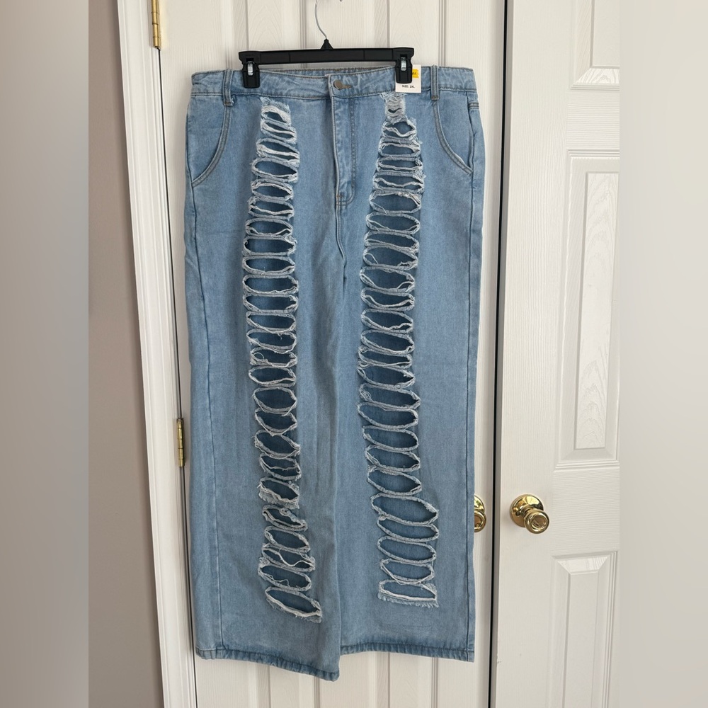 Chic Light Blue Distressed Wide Leg Jeans